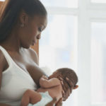SILIKON ETTER AMMING: Både i graviditeten og ved amming er det ifølge ekspert økt risiko for kapseldannelse. Foto: FOTO: Getty Images